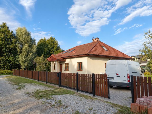 dom wolnostojący, 5 pokoi Krzyków, ul. Jarzębinowa. Zdjęcie 20