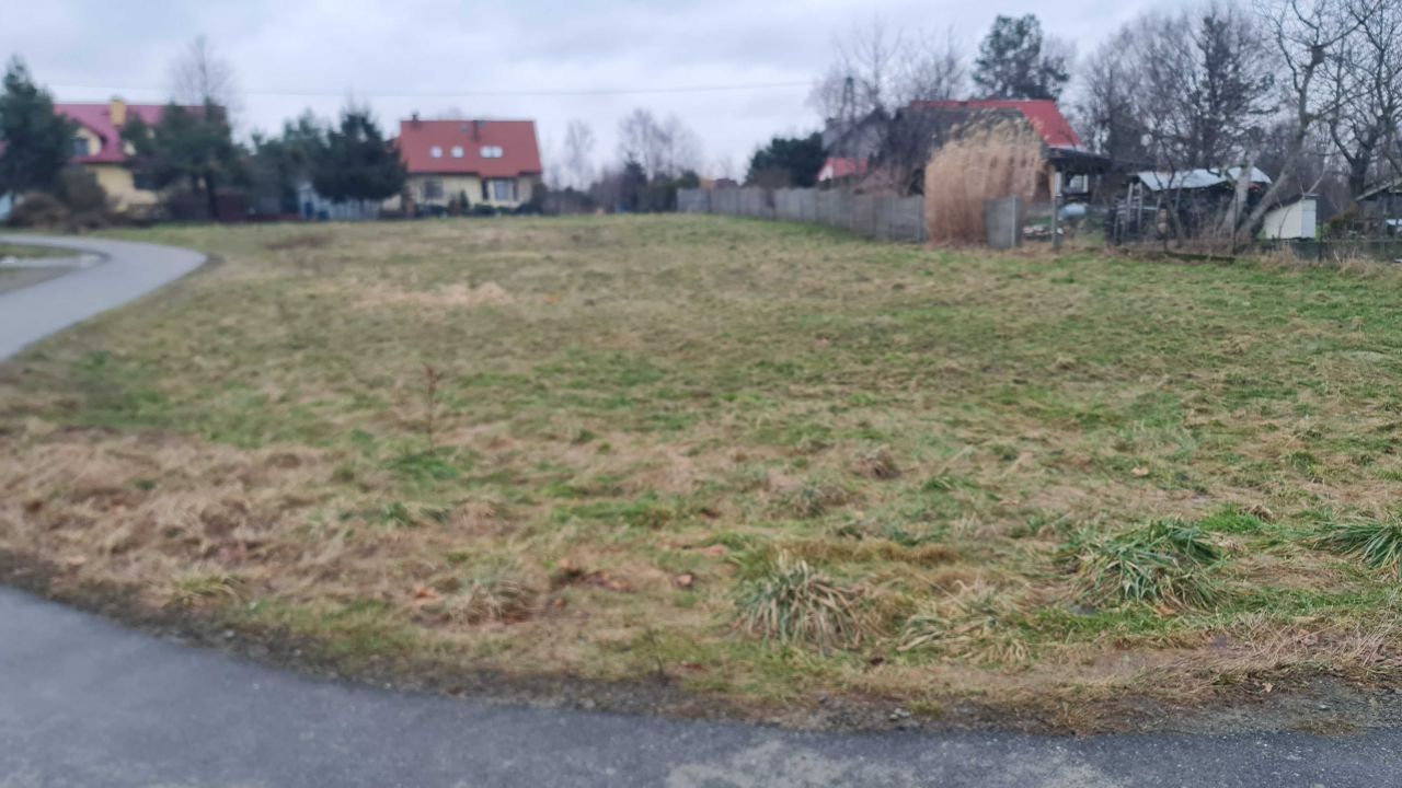 Działka Koszyce Małe, Ul. Krótka, Bez Pośrednika - 1300 M2