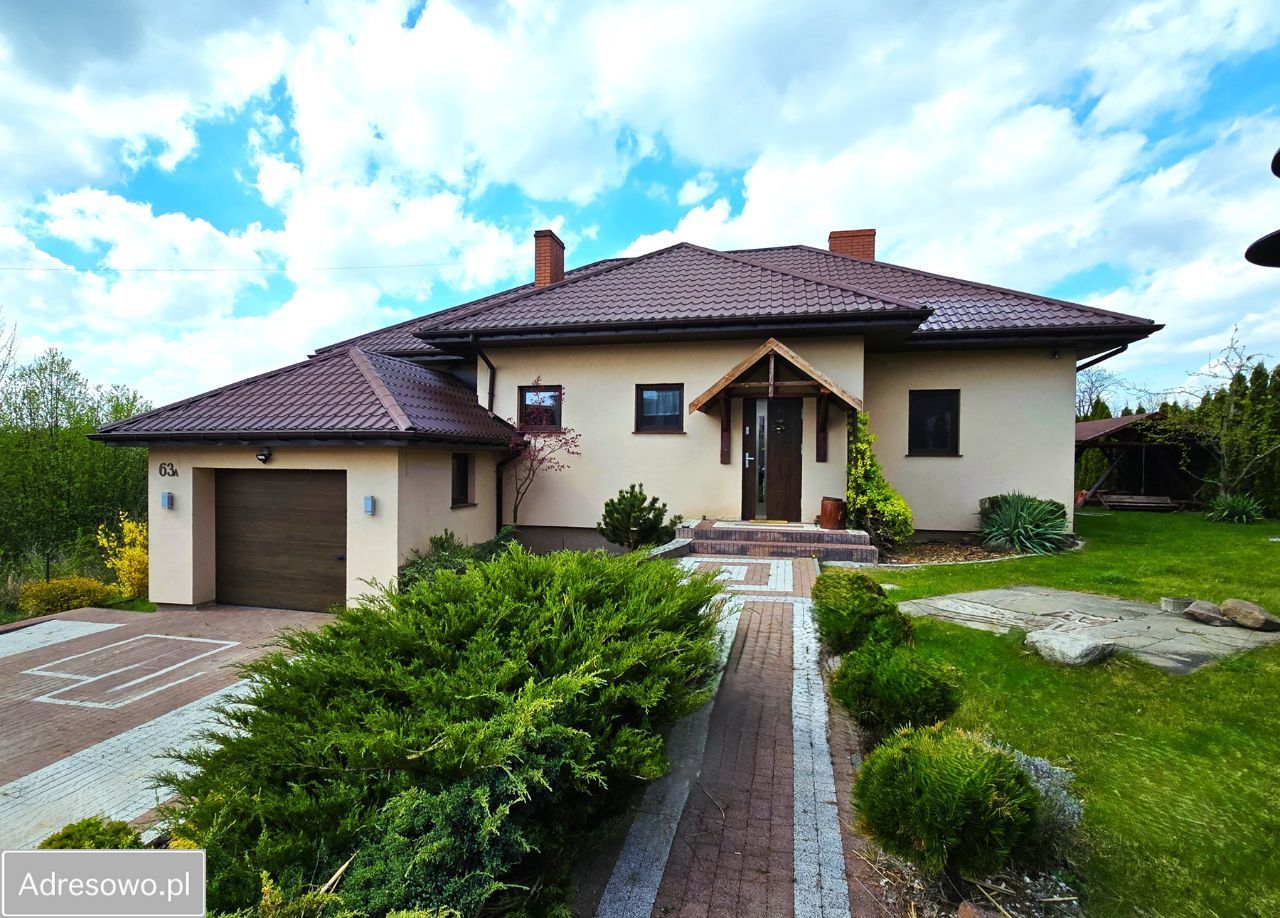 dom wolnostojący, 4 pokoje Rypin, ul. Spokojna