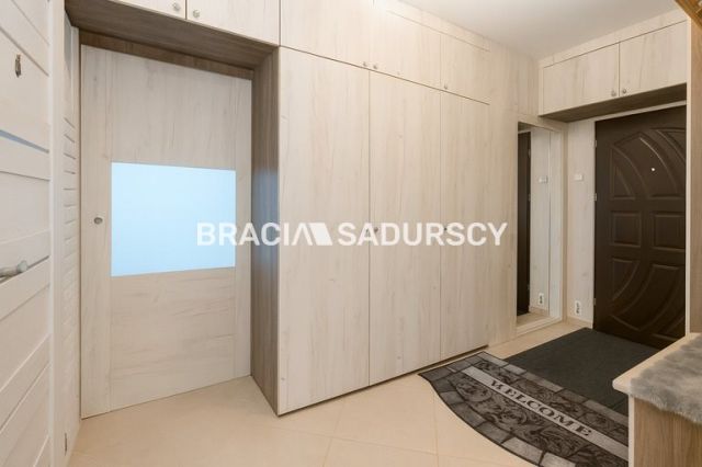 Mieszkanie 3-pokojowe Kraków, ul. Aleksandry. Zdjęcie 16