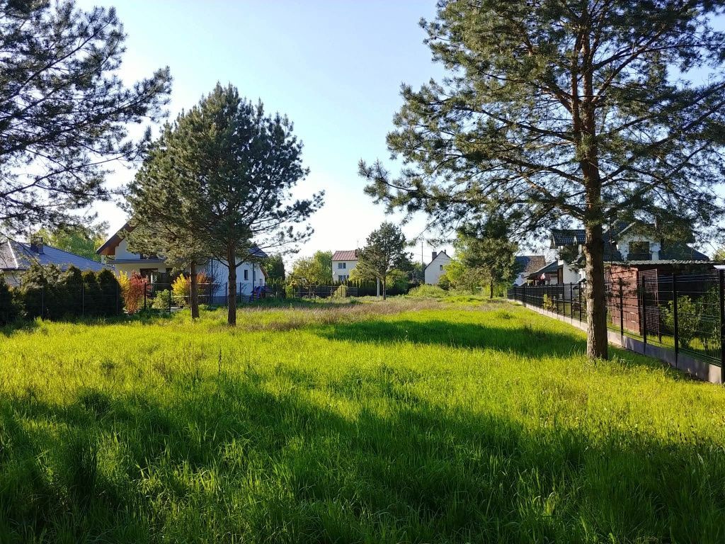 Działka rolno-budowlana Zabieżki, ul. Złotej Jesieni