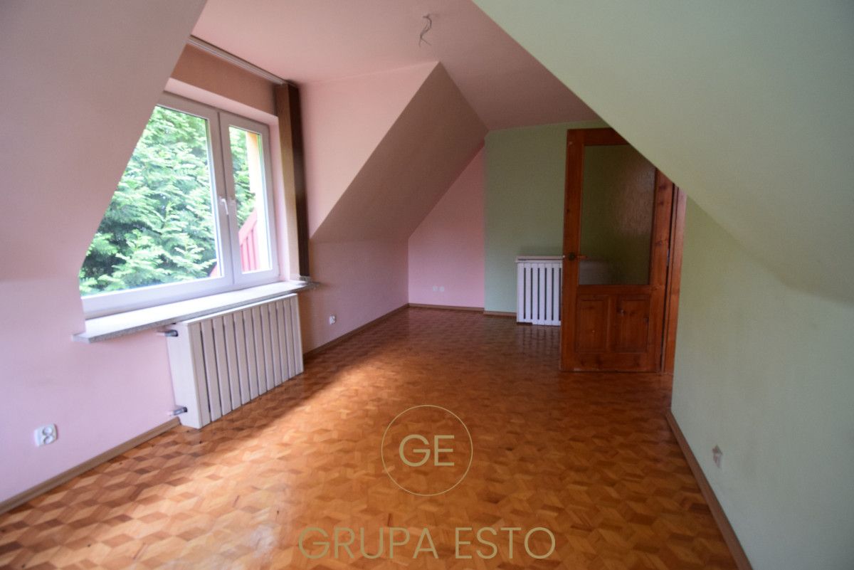 dom wolnostojący, 8 pokoi Kraków Swoszowice, ul. Myślenicka. Zdjęcie 4