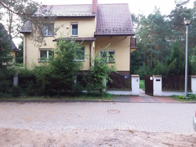 dom wolnostojący Kozienice, ul. Zygmunta Starego. Zdjęcie 1