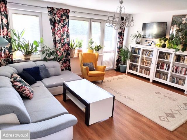 Mieszkanie 4-pokojowe Kęty, os. 700-lecia. Zdjęcie 1