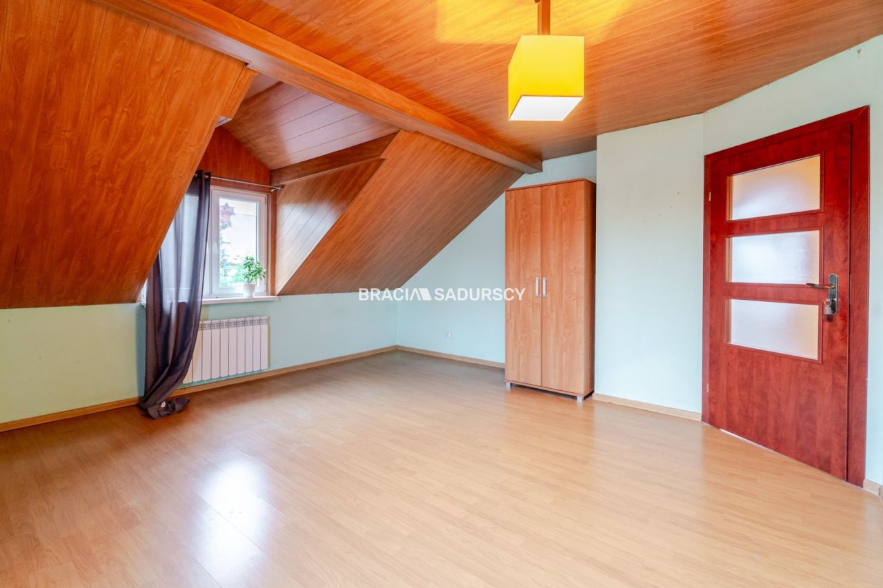 dom wolnostojący, 5 pokoi Kłokoczyn, ul. Wesoła. Zdjęcie 13