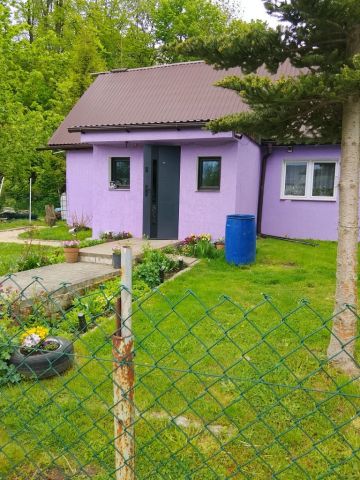 dom wolnostojący, 2 pokoje Trzebieszowice. Zdjęcie 1