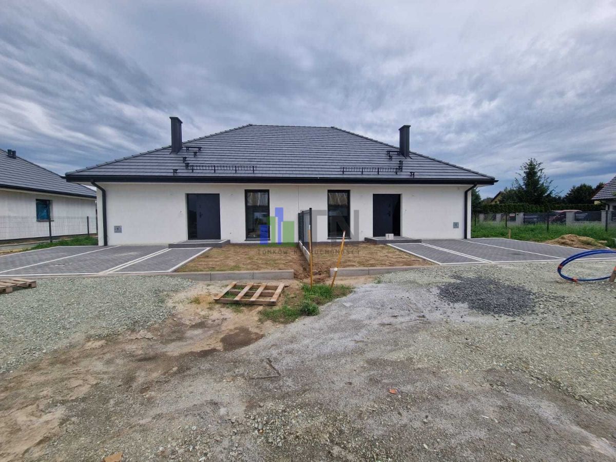 bliźniak, 3 pokoje Czernica. Zdjęcie 7