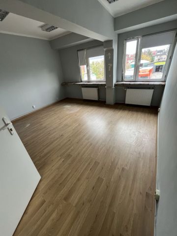 Biuro Olsztyn, ul. Kardynała Stefana Wyszyńskiego. Zdjęcie 1