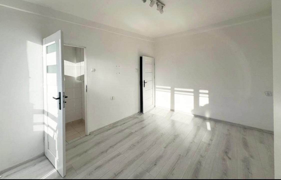 Mieszkanie 1-pokojowe Koszalin Przylesie, Juliana Tuwima, 16/22. Zdjęcie 1