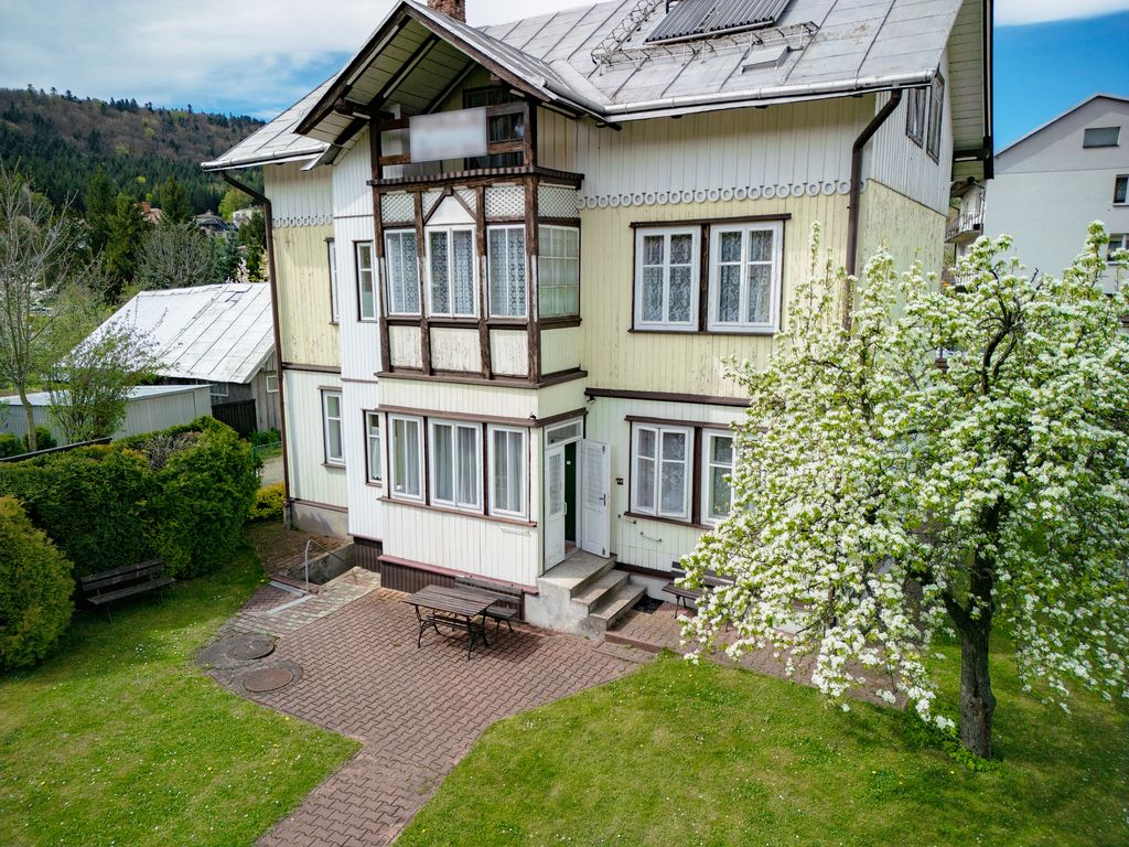 dom, 13 pokoi Rymanów-Zdrój. Zdjęcie 1