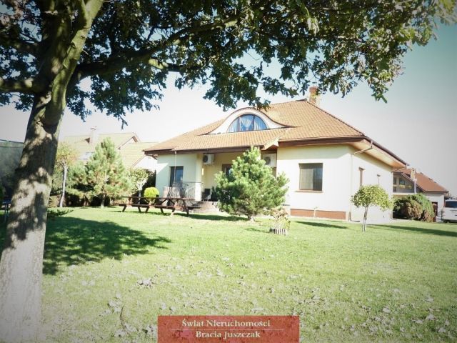 dom wolnostojący, 5 pokoi Szymanów. Zdjęcie 1
