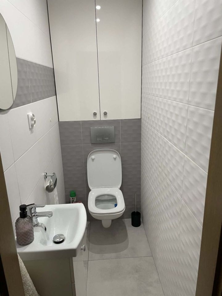 Mieszkanie 3-pokojowe Jarocin. Zdjęcie 5