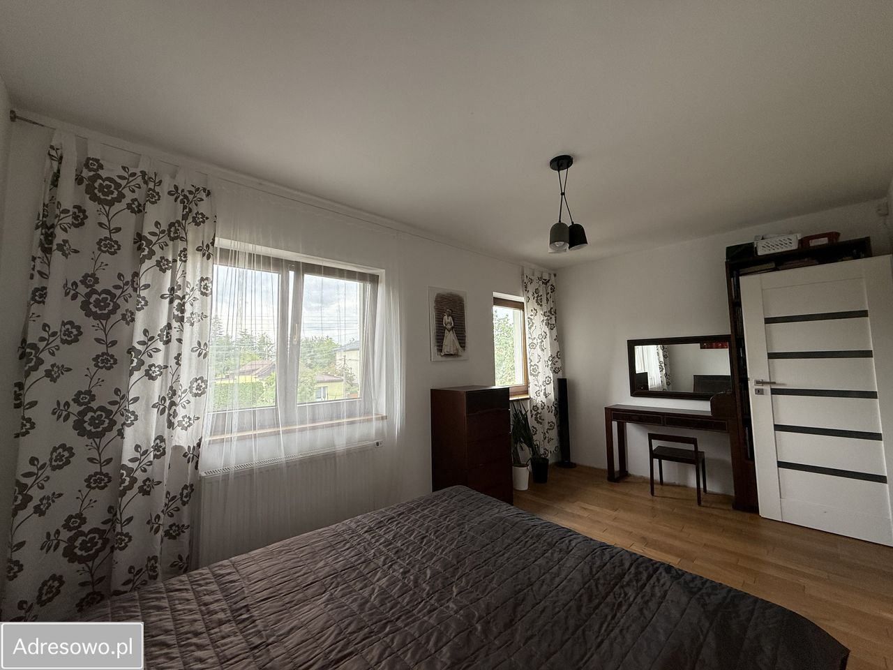 bliźniak, 6 pokoi Brwinów. Zdjęcie 16