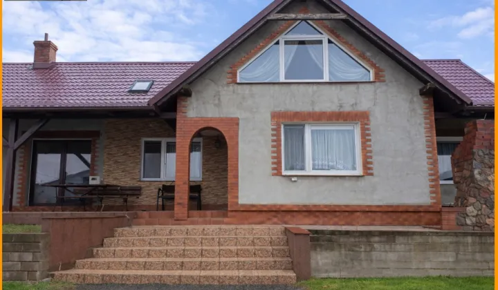 dom wolnostojący, 7 pokoi Półwieś