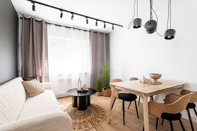 Mieszkanie 3-pokojowe Warszawa Wola, ul. Pustola. Zdjęcie 1