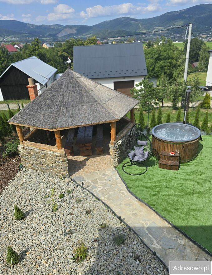 dom wolnostojący, 5 pokoi Męcina. Zdjęcie 2