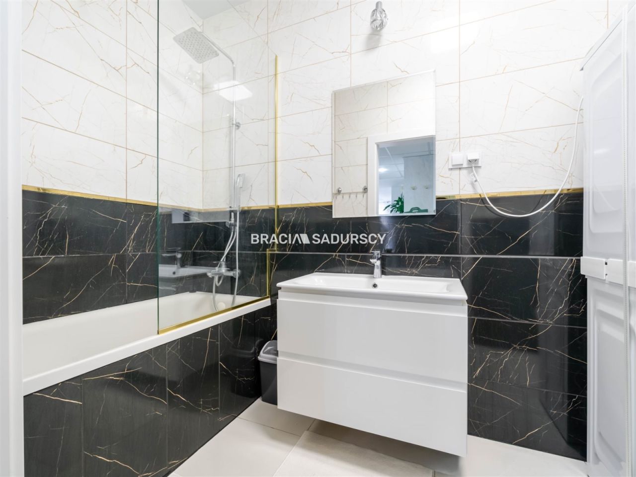 Mieszkanie 3-pokojowe Zawada. Zdjęcie 17