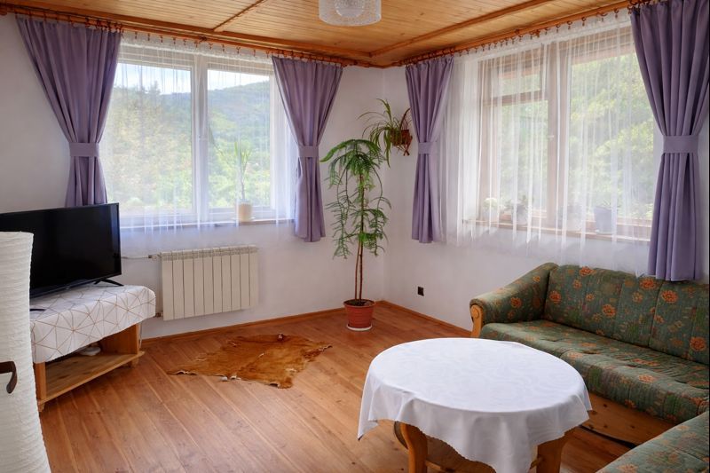 dom wolnostojący, 6 pokoi Skomielna Czarna. Zdjęcie 4