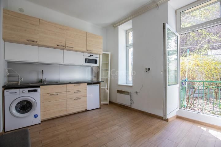 Mieszkanie 1-pokojowe Kraków Stare Miasto, ul. Władysława Syrokomli. Zdjęcie 1