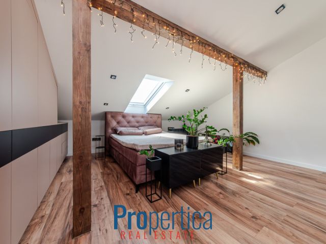 dom szeregowy, 5 pokoi Kobyłka, ul. Natolińska. Zdjęcie 1