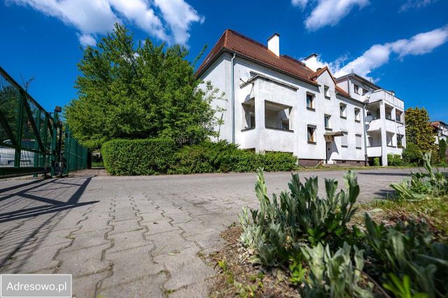 Mieszkanie 4-pokojowe Wrocław Partynice, ul. Ołtaszyńska. Zdjęcie 1