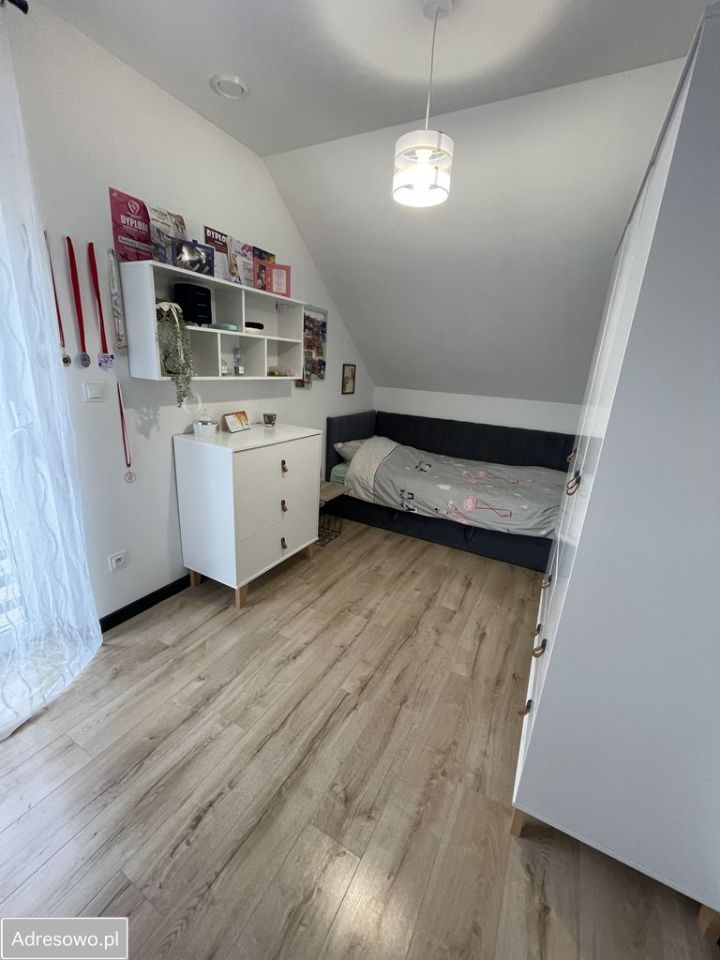 dom wolnostojący, 4 pokoje Brzezówka. Zdjęcie 13