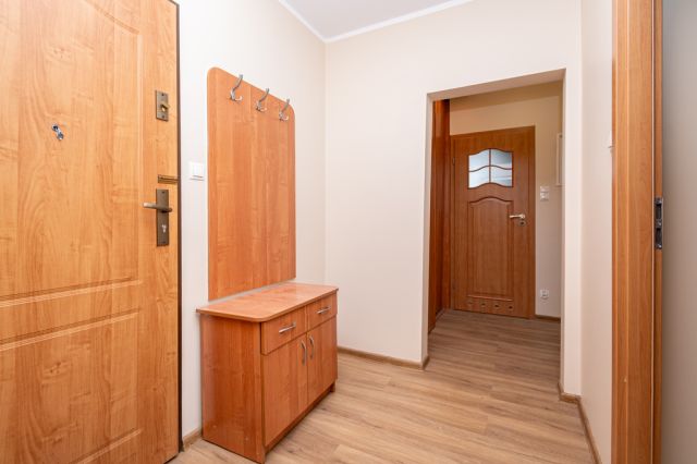 Mieszkanie 2-pokojowe Kalisz, ul. Prymasa Stefana Wyszyńskiego. Zdjęcie 4