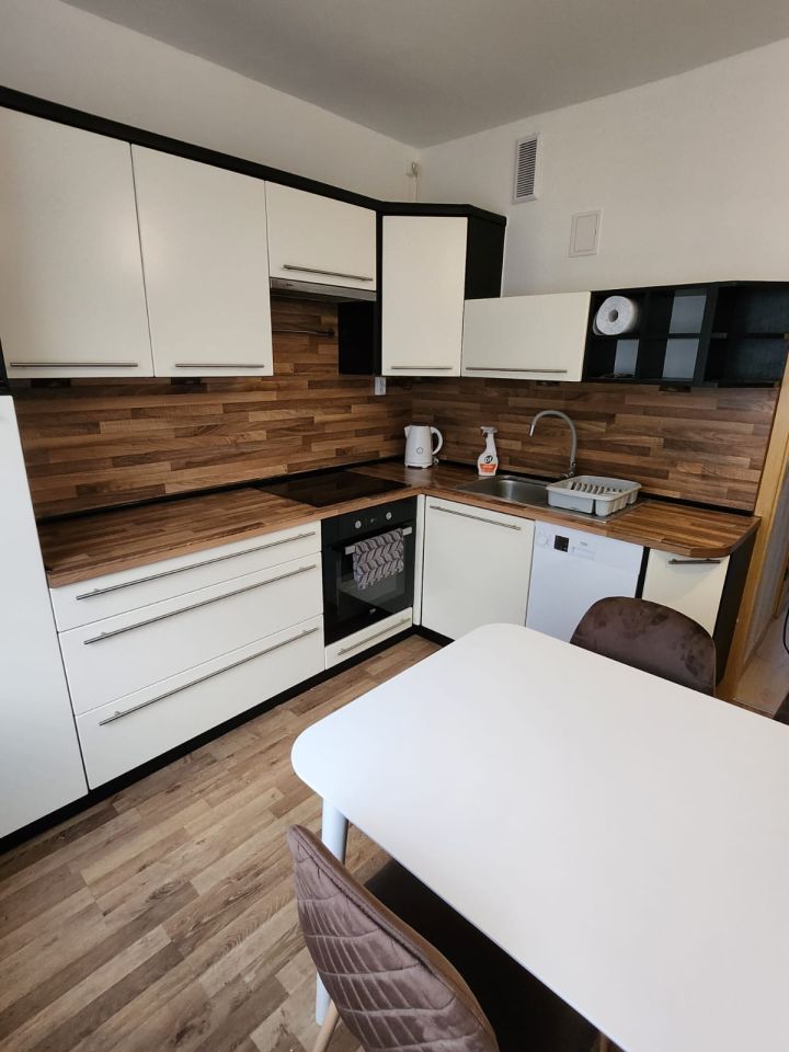 Mieszkanie 3-pokojowe Świdnica Centrum, ul. Karola Marcinkowskiego. Zdjęcie 7