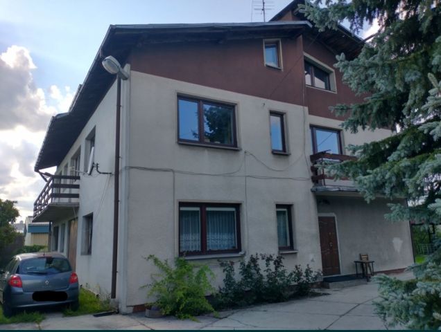 dom wolnostojący Pabianice, ul. Partyzancka. Zdjęcie 1