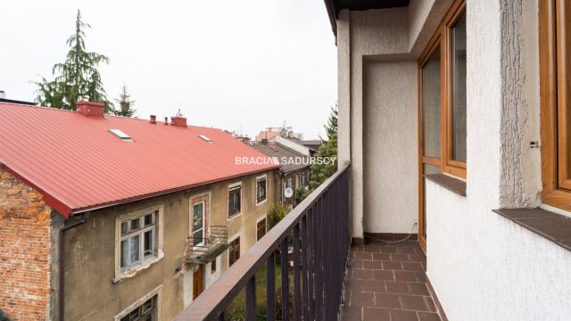dom szeregowy, 6 pokoi Kraków Śródmieście, ul. Ludwika Idzikowskiego. Zdjęcie 17
