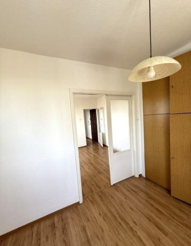 Mieszkanie 3-pokojowe Tarnowskie Góry Osada Jana, al. Kwiatów. Zdjęcie 5