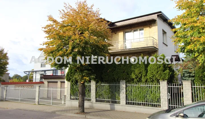 dom wolnostojący, 5 pokoi Lipno
