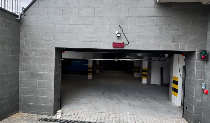 Garaż/miejsce parkingowe Zielona Góra, ul. Szlachecka