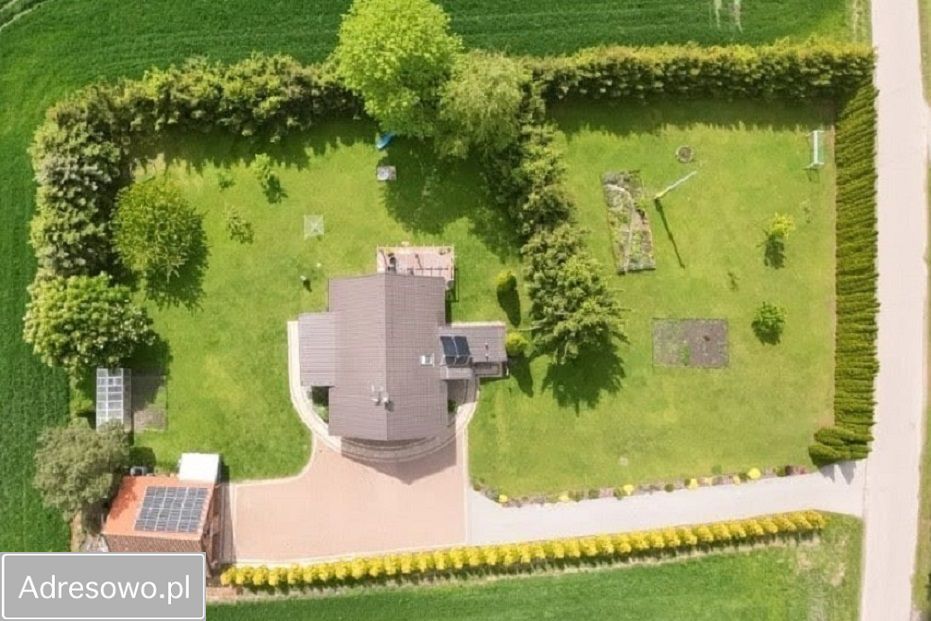 dom wolnostojący, 7 pokoi Gronajny. Zdjęcie 2