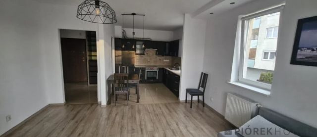 Mieszkanie 2-pokojowe Marki, ul. ks. bp. Władysława Bandurskiego. Zdjęcie 2