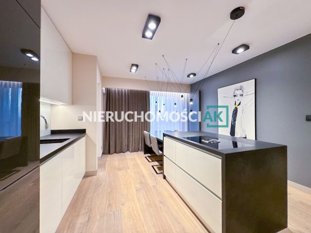 Mieszkanie 3-pokojowe Poznań, ul. Towarowa. Zdjęcie 6