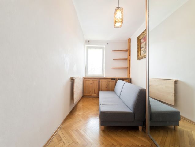 Mieszkanie 2-pokojowe Petrykozy, Moniuszki. Zdjęcie 3