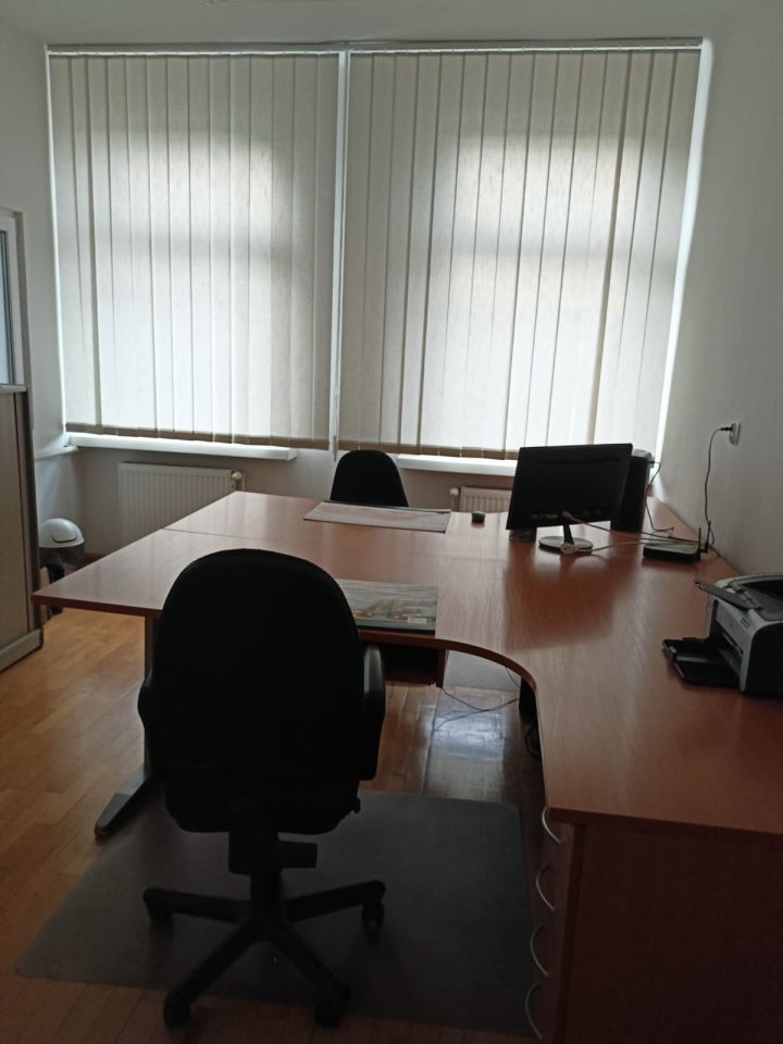 Hala/magazyn Poddębice, ul. Targowa. Zdjęcie 8