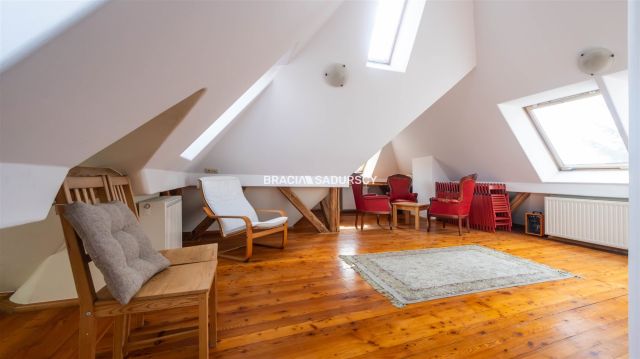 dom wolnostojący, 13 pokoi Kraków Prądnik Czerwony, ul. Pocieszka. Zdjęcie 20