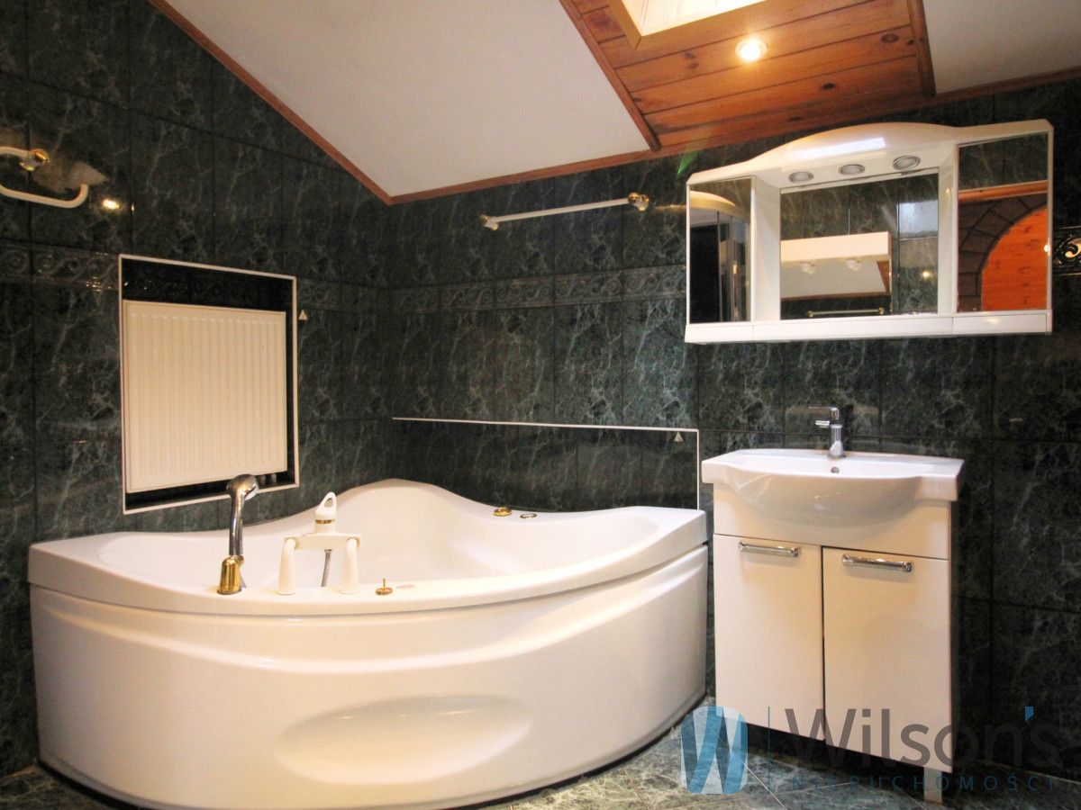 bliźniak, 9 pokoi Michałowice. Zdjęcie 2