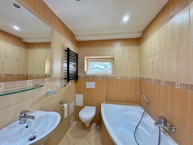 Mieszkanie 3-pokojowe Krynica-Zdrój. Zdjęcie 9