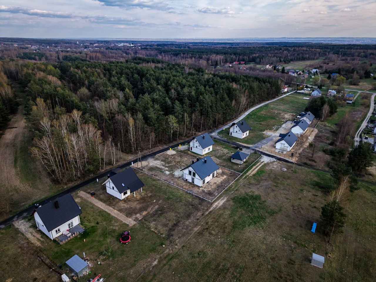 dom wolnostojący, 5 pokoi Węgliska. Zdjęcie 5