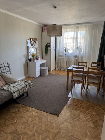 Mieszkanie 3-pokojowe Warszawa Bielany, ul. Literacka. Zdjęcie 1
