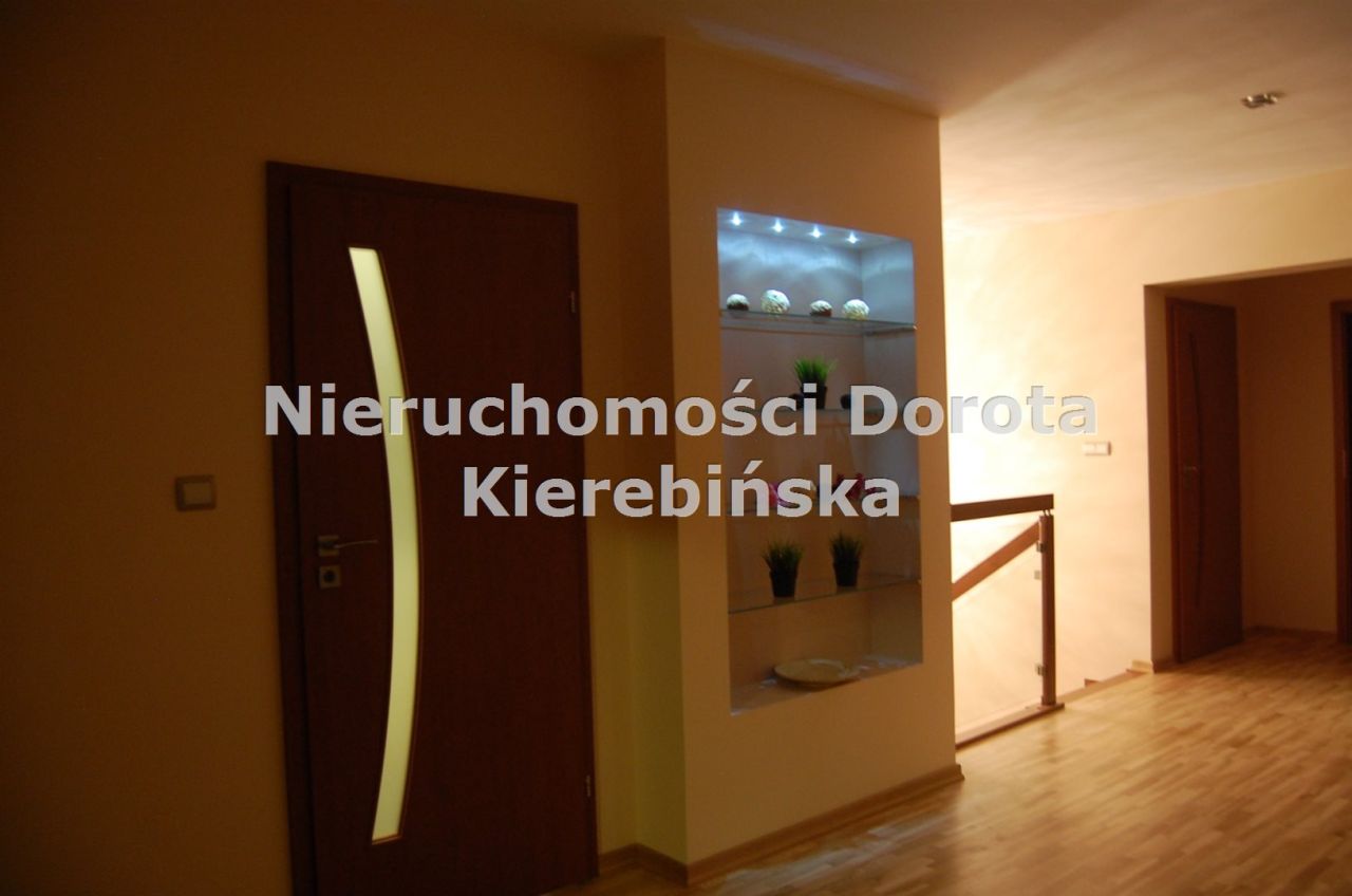 dom wolnostojący, 5 pokoi Chotomów, ul. Szczęśliwa. Zdjęcie 25