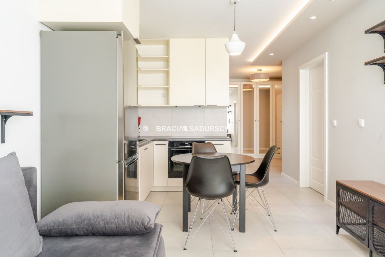 Mieszkanie 2-pokojowe Kraków Dębniki, ul. bpa Albina Małysiaka. Zdjęcie 4