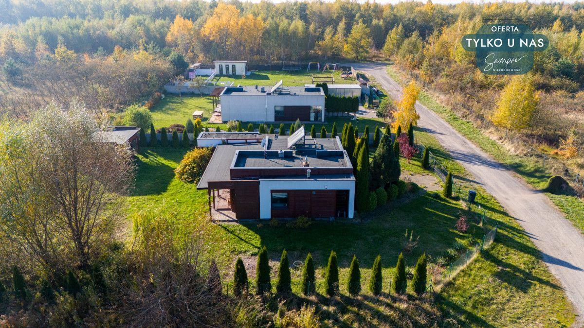 dom wolnostojący, 4 pokoje Szczutkowo, ul. Kwitnące Osiedle. Zdjęcie 1