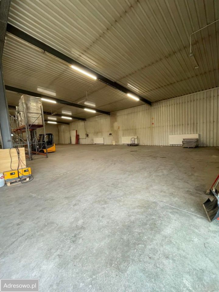 Hala/magazyn Stare Babice, ul. gen. Tadeusza Kutrzeby. Zdjęcie 3