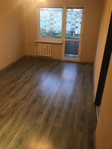 Mieszkanie 3-pokojowe Olesno, ul. Juliusza Słowackiego. Zdjęcie 1