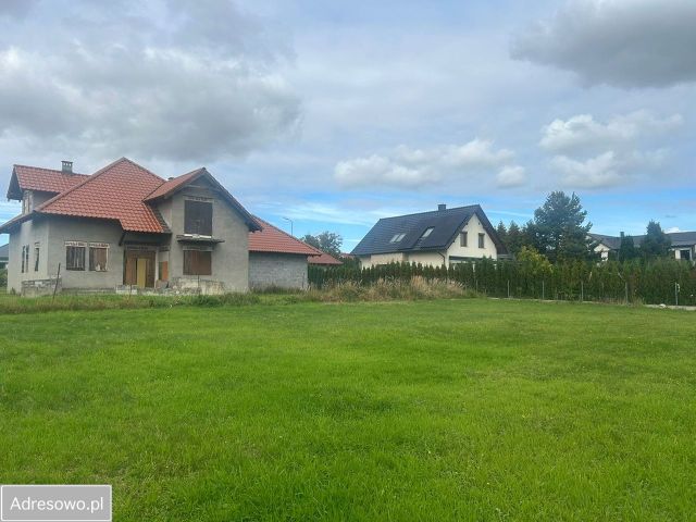 dom wolnostojący, 6 pokoi Oleśnica Rataje, ul. Bronisława Malinowskiego. Zdjęcie 1