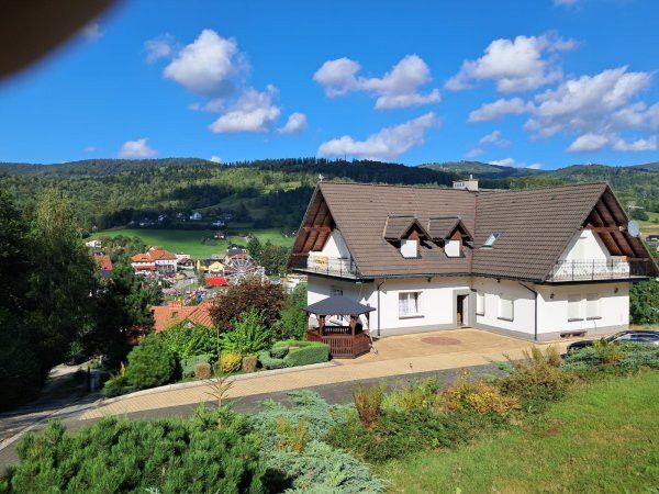 Hotel/pensjonat Brenna. Zdjęcie 1